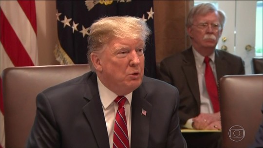 Trump diz que 'não está feliz' com acordo de congressistas para evitar novo fechamento do governo