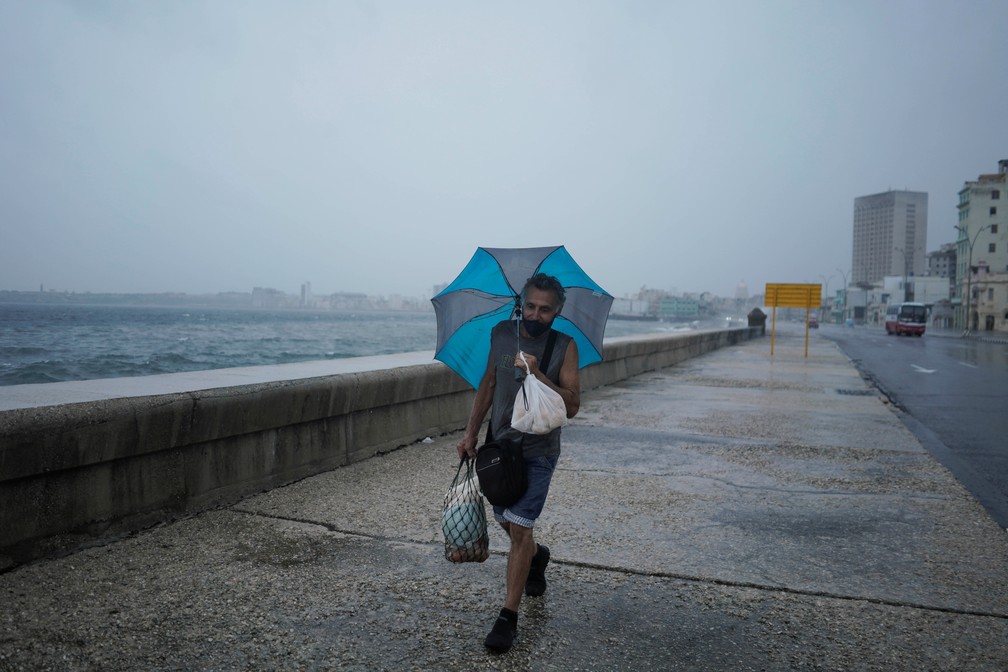 Furacão Ida se aproxima de Cuba — Foto: Reuters