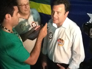 Candidato a prefeitura Elizeu Mattos, comemora eleição em Lages (Foto: RBSTV)