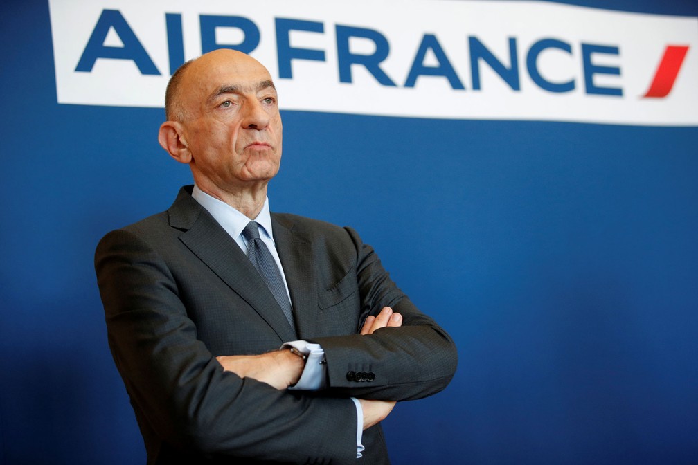 O CEO da Air France, Jean-Marc Janaillac, consultou diretamente os funcionários com uma proposta de acordo salarial (Foto: Philippe Wojazer/Reuters)