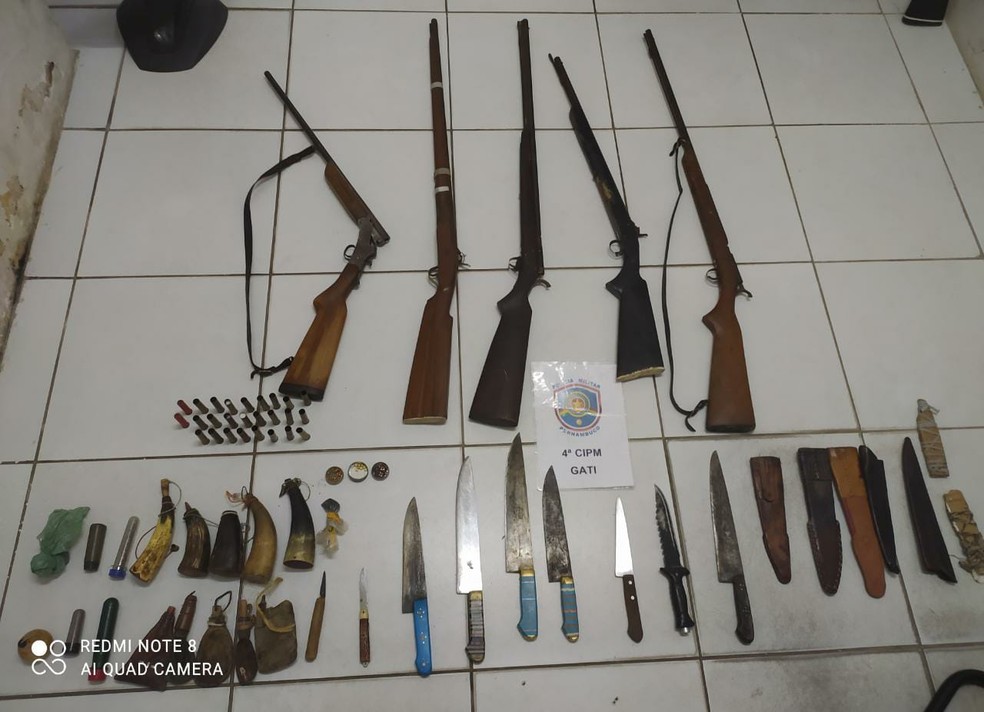 Material apreendido pela Polícia Civil no Sertão — Foto: Polícia Militar/Divulgação