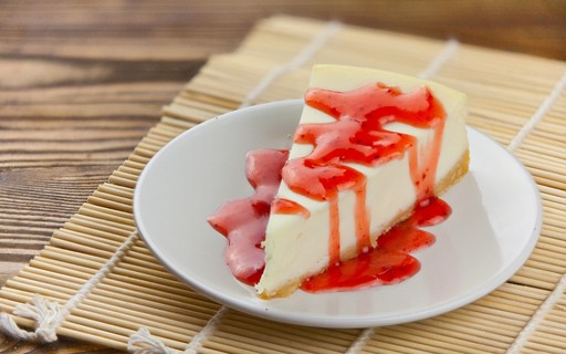 Como fazer cheesecake de morango com chantilly - Vimarsana News
