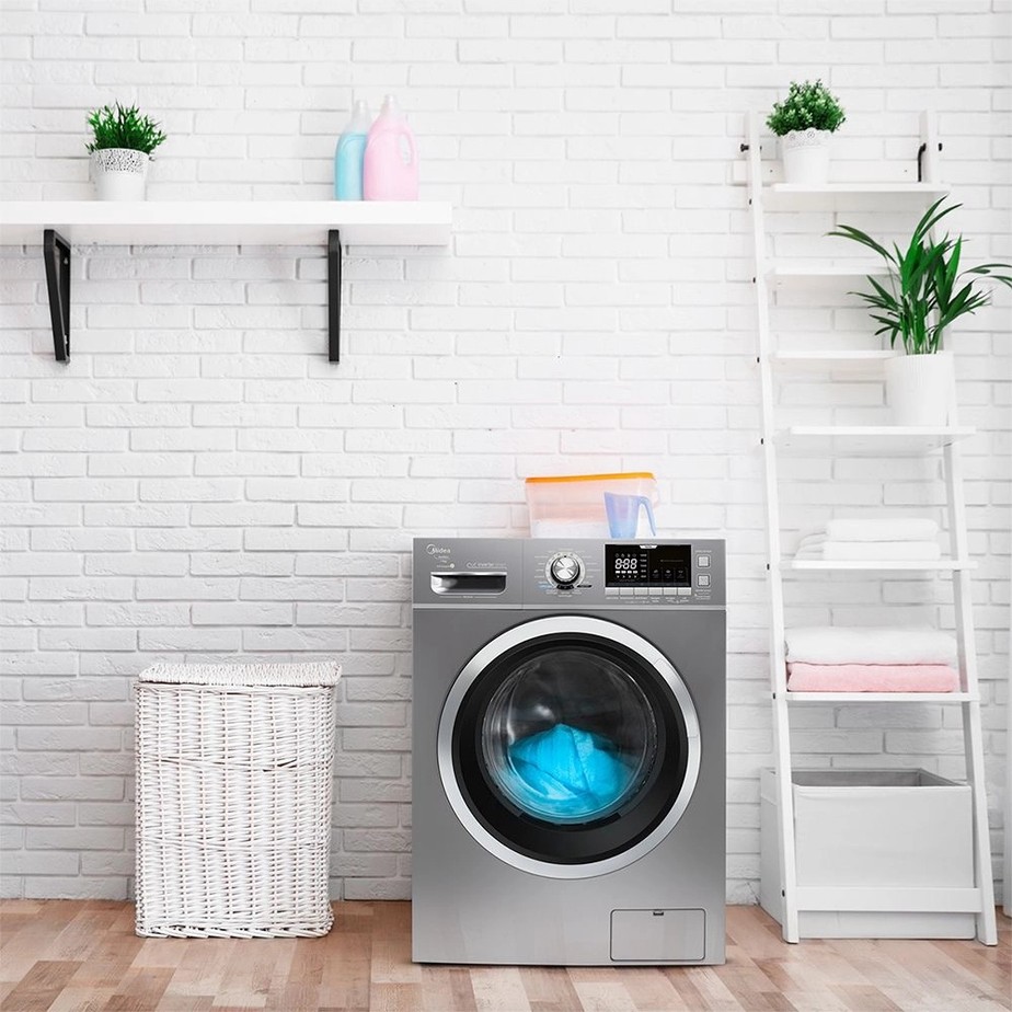 Para quem mora sozinho ou para um casal, uma lavadora de 8 kg a 10 kg é suficiente.