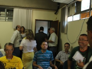 Reunião foi encerrada em 30 minutos (Foto: Valdivan Veloso/G1)