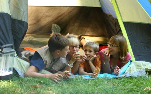 Camping Mama levará franquia para acampar