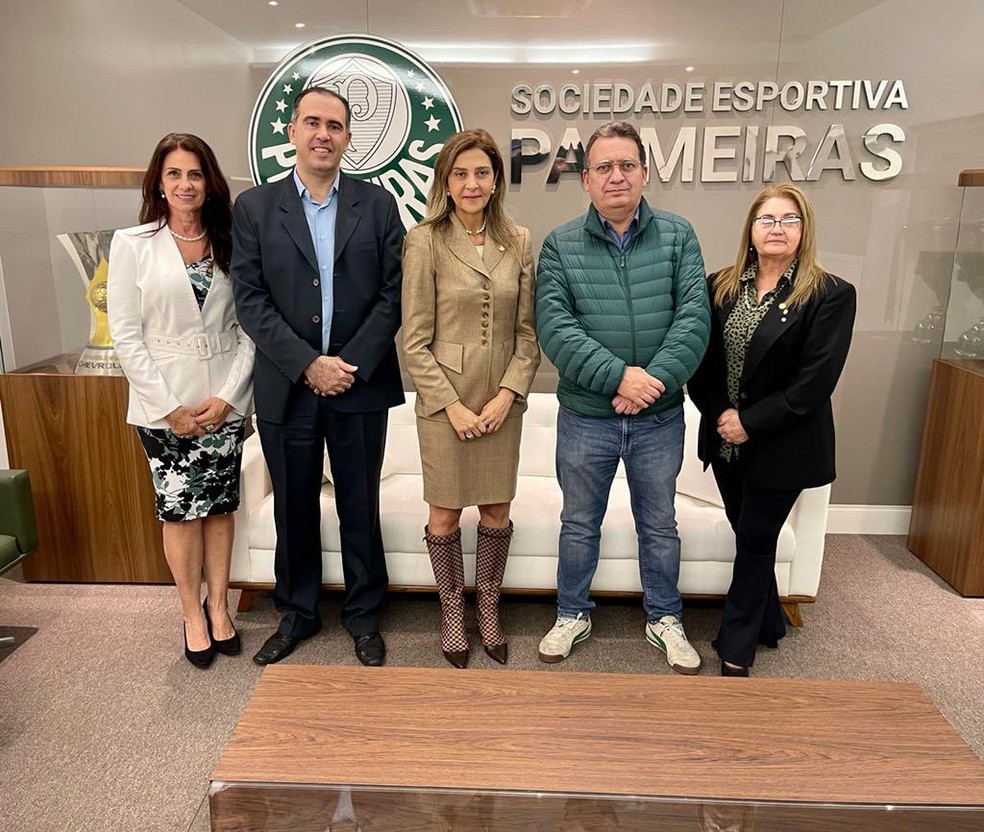 Chapa de Leila Pereira vai que disputar eleição no Palmeiras — Foto: Reprodução / Twitter