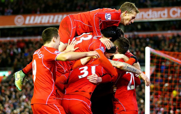 Comemoração do Liverpool contra o Swansea (Foto: Getty Images)