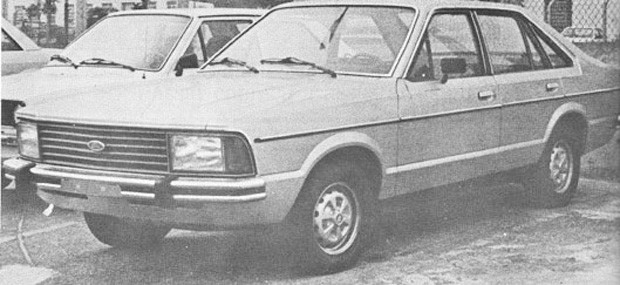 Corcel II quatro portas foi flagrado em 1979 (Foto: Autoesporte)