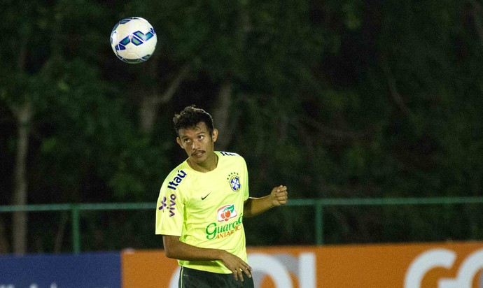 Gustavo Scarpa - Seleção Brasileira sub-23 (Foto: Aldo Carneiro Costa) Gustavo Scarpa - Seleção Brasileira sub-23 (Foto: Aldo Carneiro Costa)