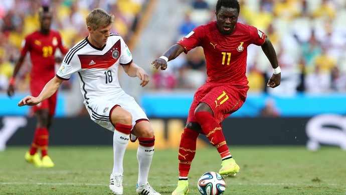 Toni Kroos e Sulley Muntari Alemanha x Gana (Foto: Getty Images)