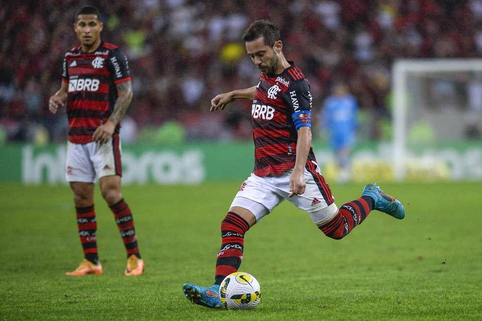 Everton Ribeiro teve grande destaque contra o Galo — Foto: Marcelo Cortes/Flamengo
