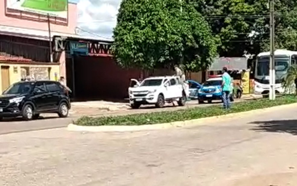 PM atende mulher e filha que morreram baleadas em São Luís de Montes Belos, Goiás — Foto: Reprodução/Redes Sociais