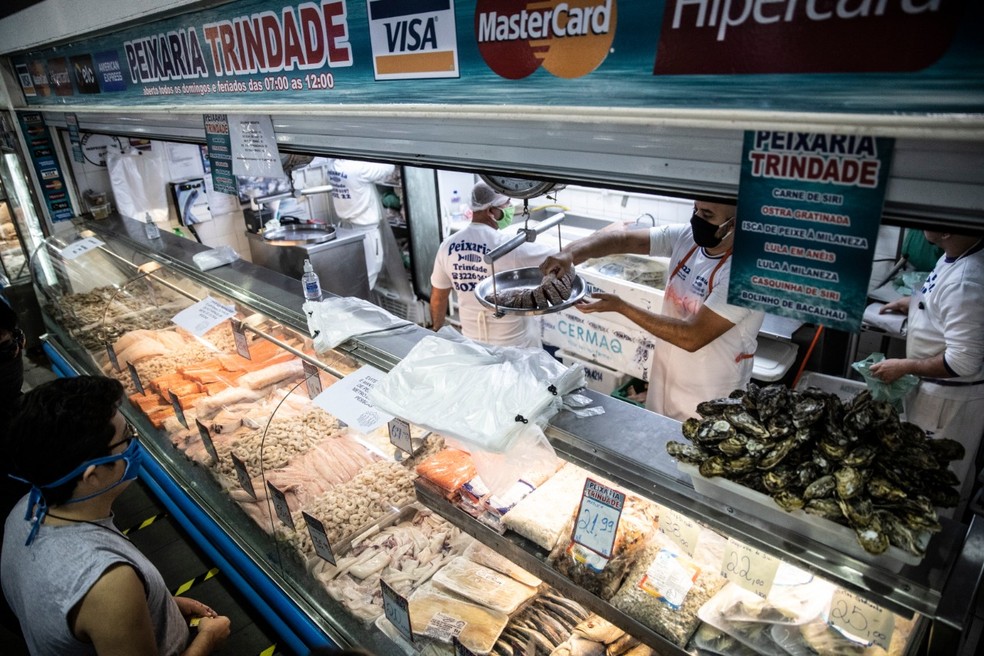 Decreto Obriga Uso De Mascaras A Trabalhadores De Servicos Autorizados A Abrir Em Sc Veja Regras Santa Catarina G1