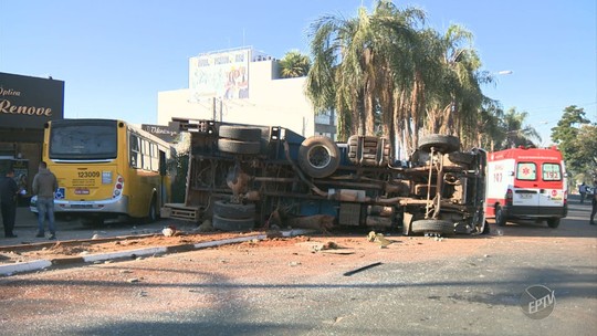 Acidente com ônibus, caminhão e veículos de passeio deixa 6 feridos em Hortolândia