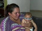 'Jamais abandonaria', diz mãe de bebê com microcefalia em Pernambuco 
