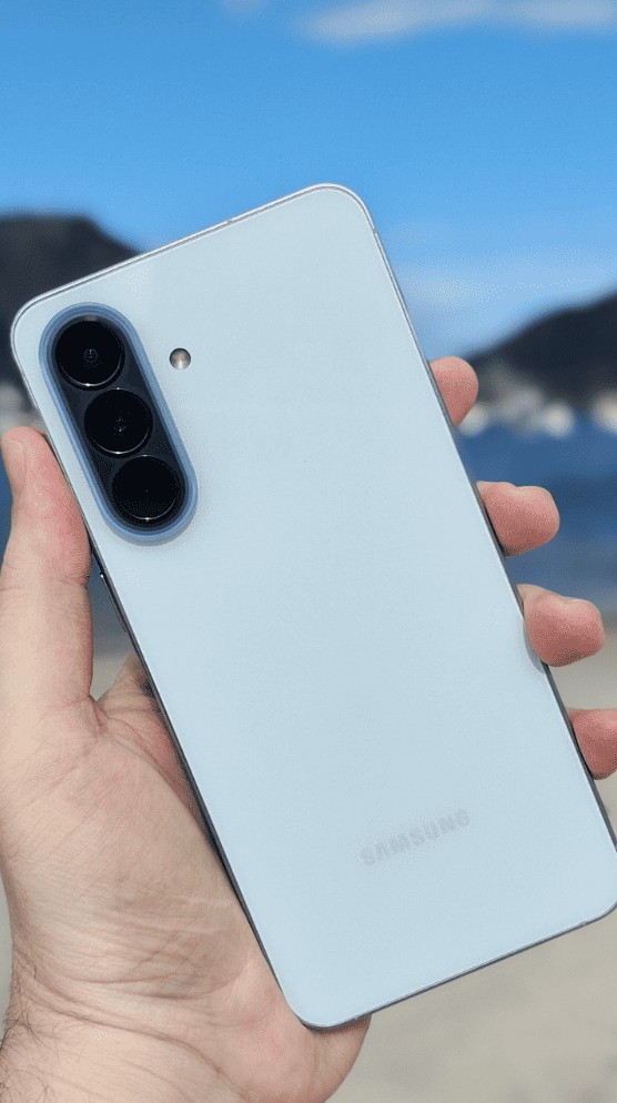 6 celulares intermediários testados e aprovados pelo TechTudo
