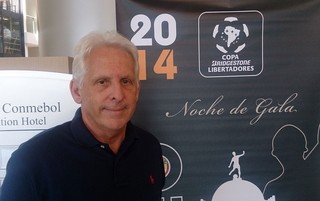 Calejado em crises, Plínio diz que Fla vai melhorar elenco para temporada