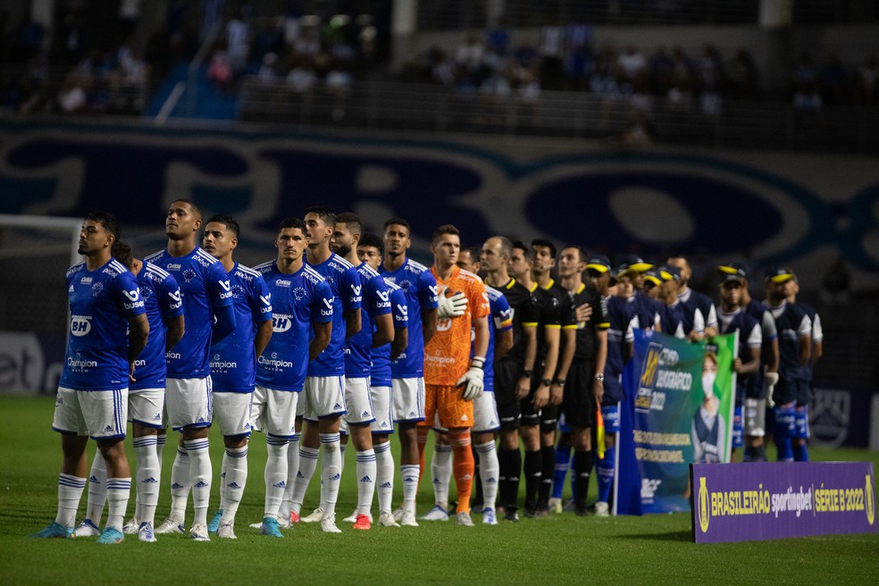 Com estreias pela frente, Cruzeiro chega a 50 atletas usados no ano e sem repetir time por dois jogos
