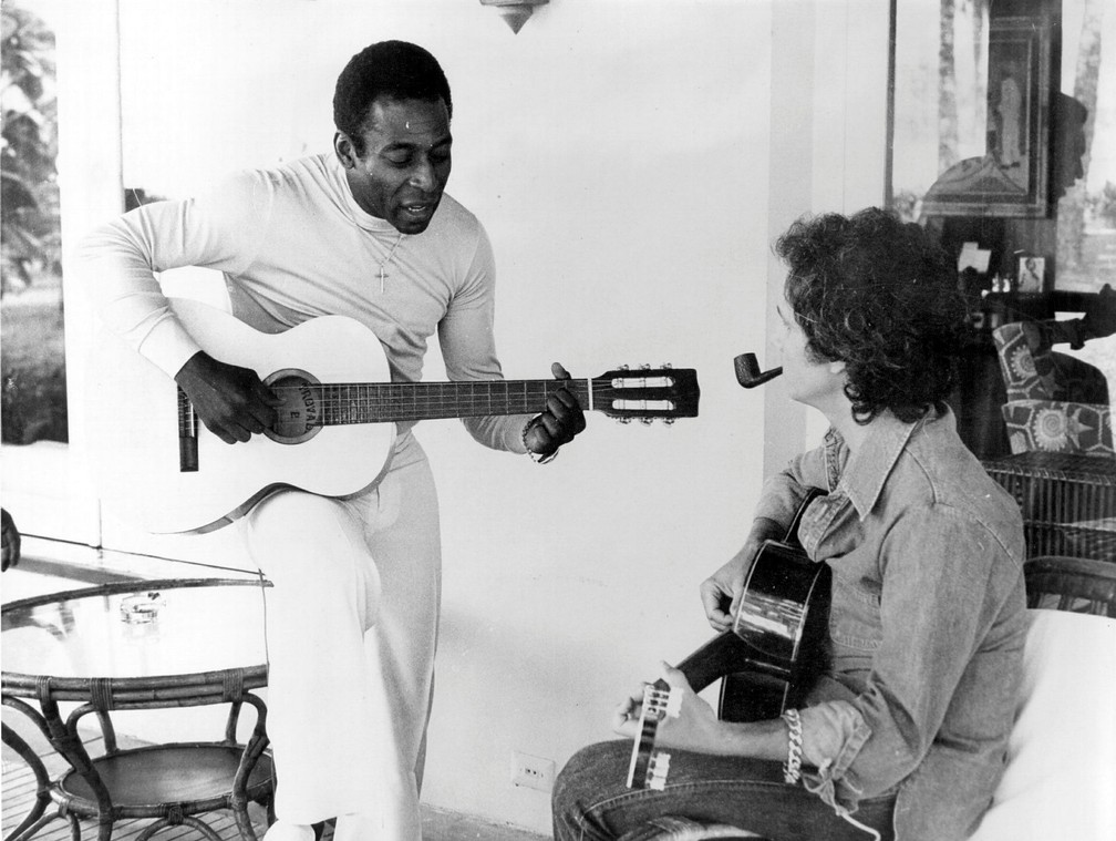 Pelé e Roberto Carlos em 'Roberto Carlos Especial' — Foto: Acervo Grupo Globo