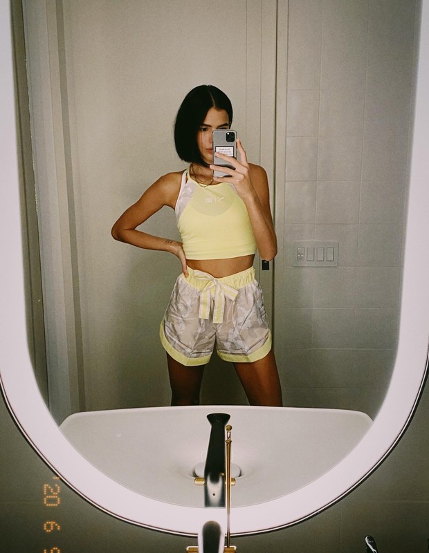 Bruna Marquezine em seu banheiro luxuoso (Foto: Reprodução/Instagram)