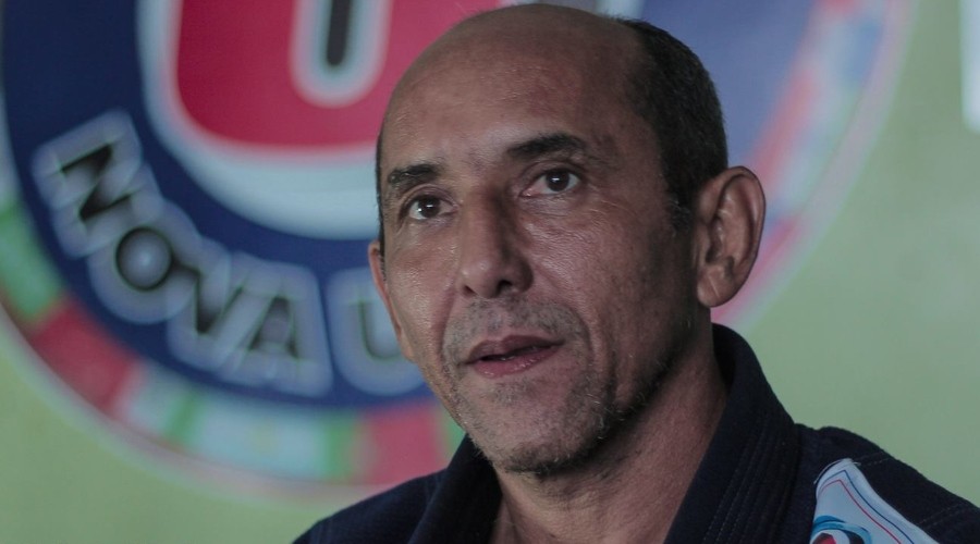 Justiça revoga prisão de policial dono de arma usada para atirar em advogado, em Manaus