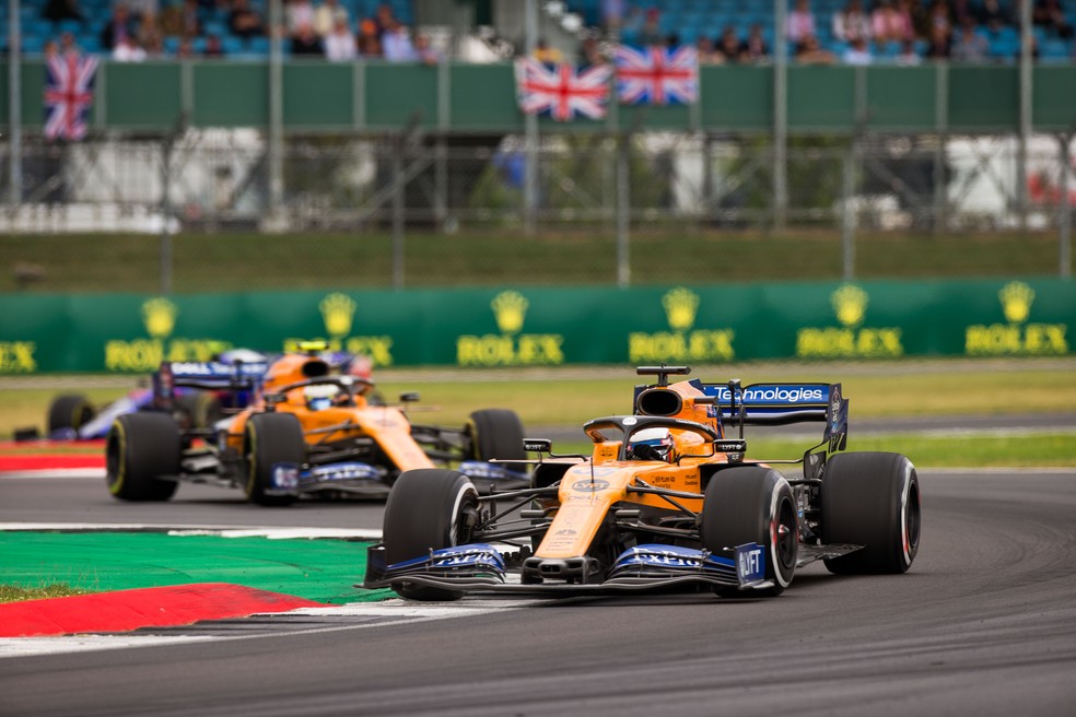 Norris e Sainz durante o GP da Inglaterra de 2019 — Foto: Getty Images