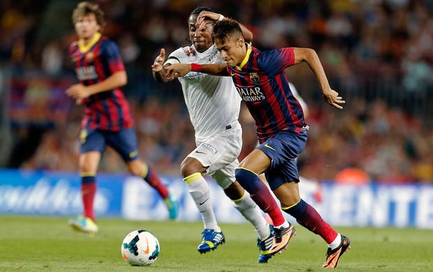 Neymar jogo Barcelona e Santos (Foto: AFP)