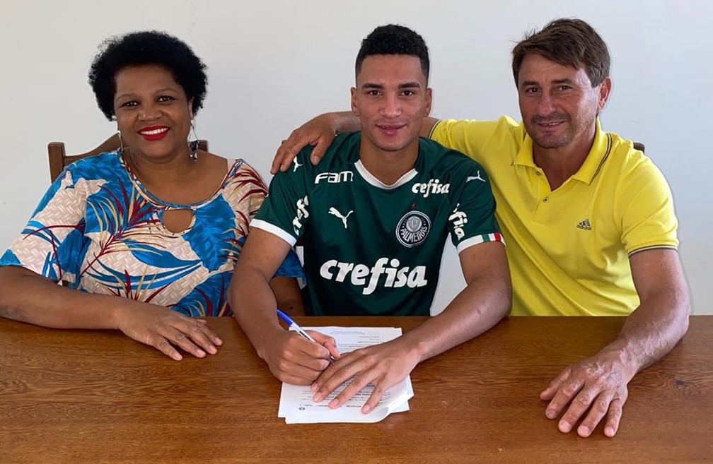 Henri recently renewed his contract with Palmeiras - Photo: Press release / Palmeiras