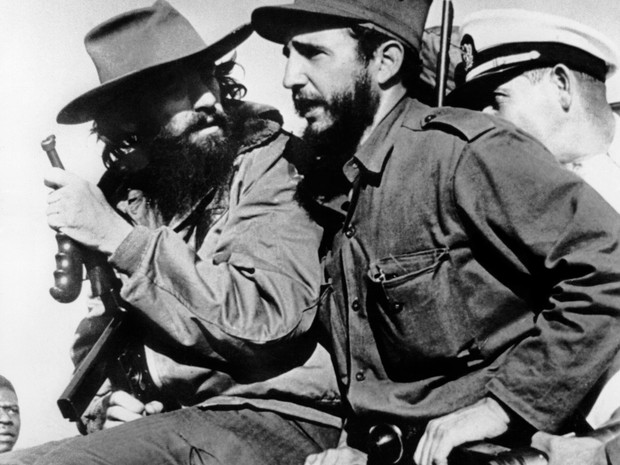 Camilo Cienfuegos era um dos colaboradores mais próximos de Castro (Foto: Prensa Latina/AFP)