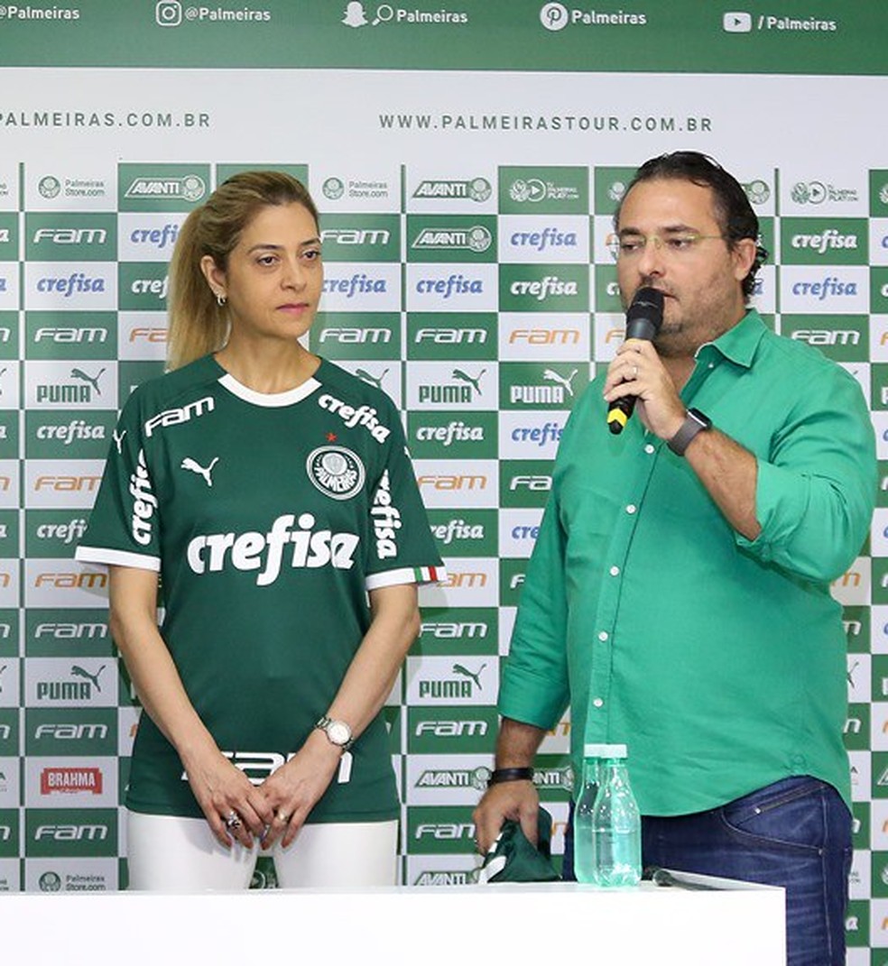 Leila Pereira e Alexandre Mattos, em 2019, no Palmeiras — Foto: Cesar Greco