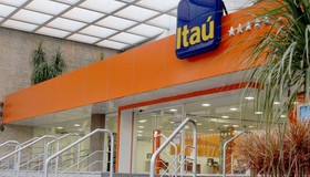 Itaú (ITUB4) negocia com Banco Macro venda de suas operações na Argentina 