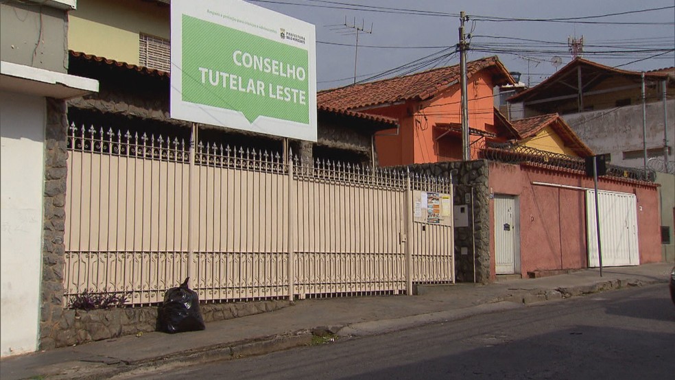Eleitores de Minas Gerais vão às urnas escolher conselheiros tutelares neste domingo (6) — Foto: Reprodução/TV Globo