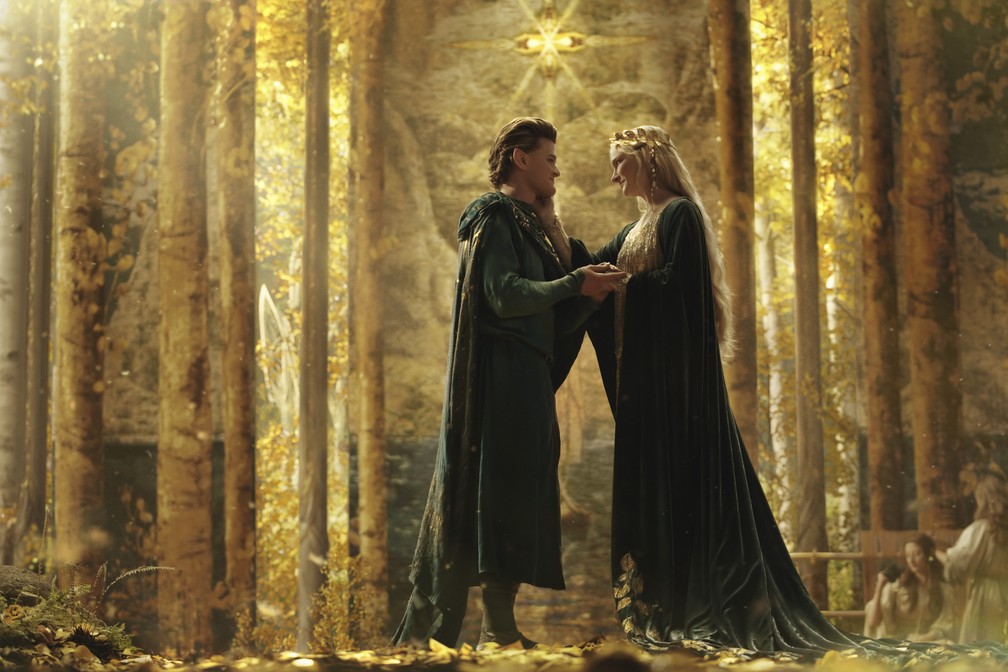 Robert Aramayo e Morfydd Clark em 'Os Anéis de Poder' — Foto: Ben Rothstein/Prime Video
