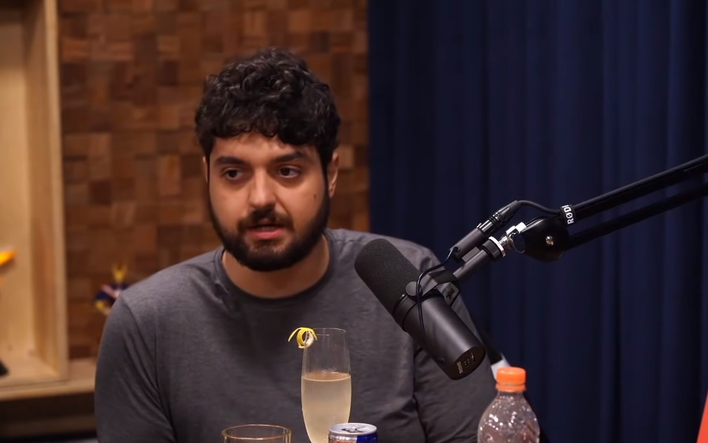 Monark, apresentador do Flow Podcast — Foto: Reprodução/YouTube/FlowPodcast