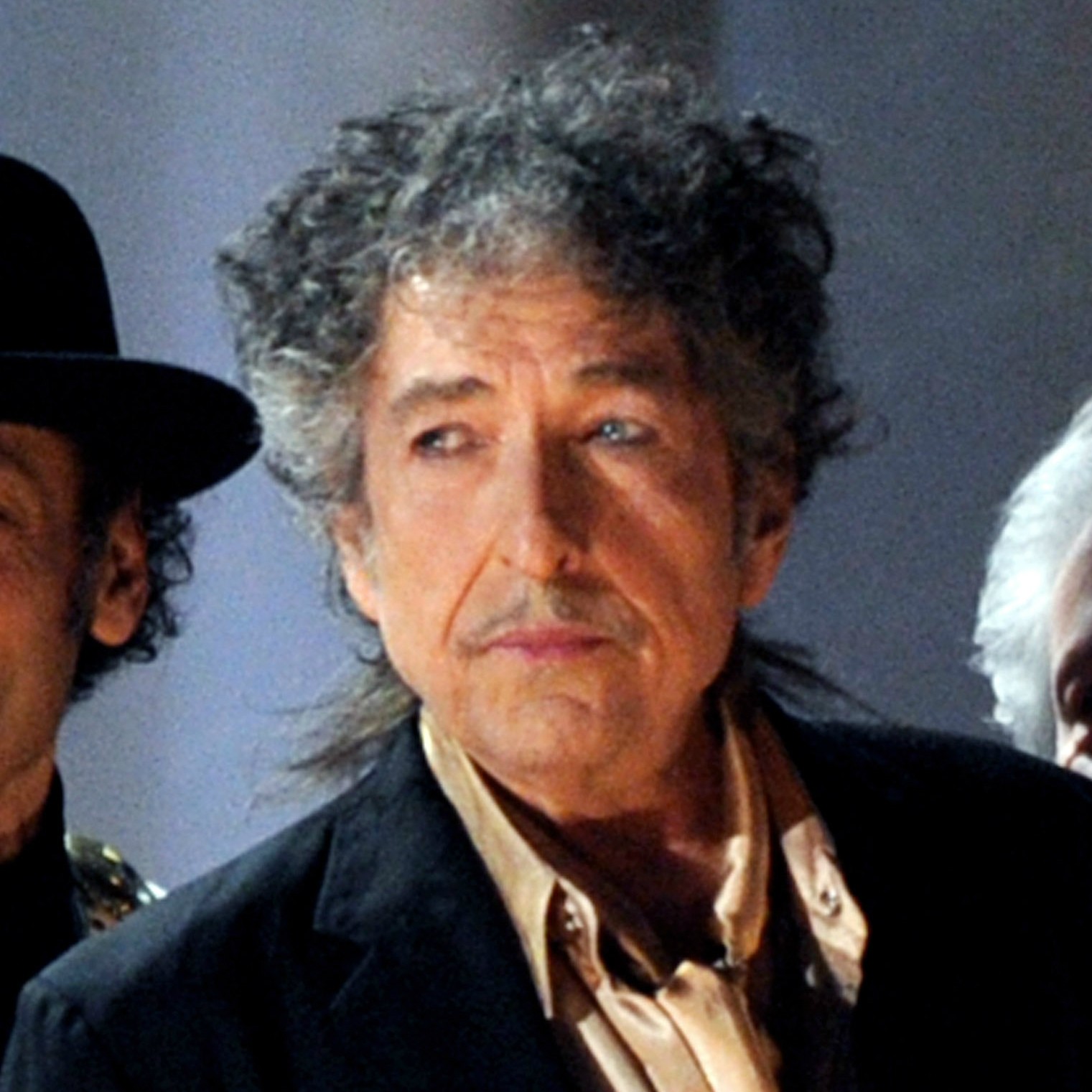 Jornal australiano diz que Bob Dylan morreu, mas o cantor está vivo