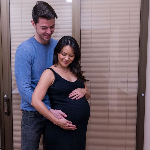 Geovanna Tominaga faz relato sobre parto do filho, Gabriel (Foto: Reprodução/Instagram)