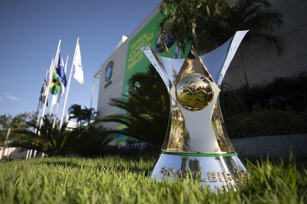 Troféu do Brasileirão — Foto: Lucas Figueiredo / CBF