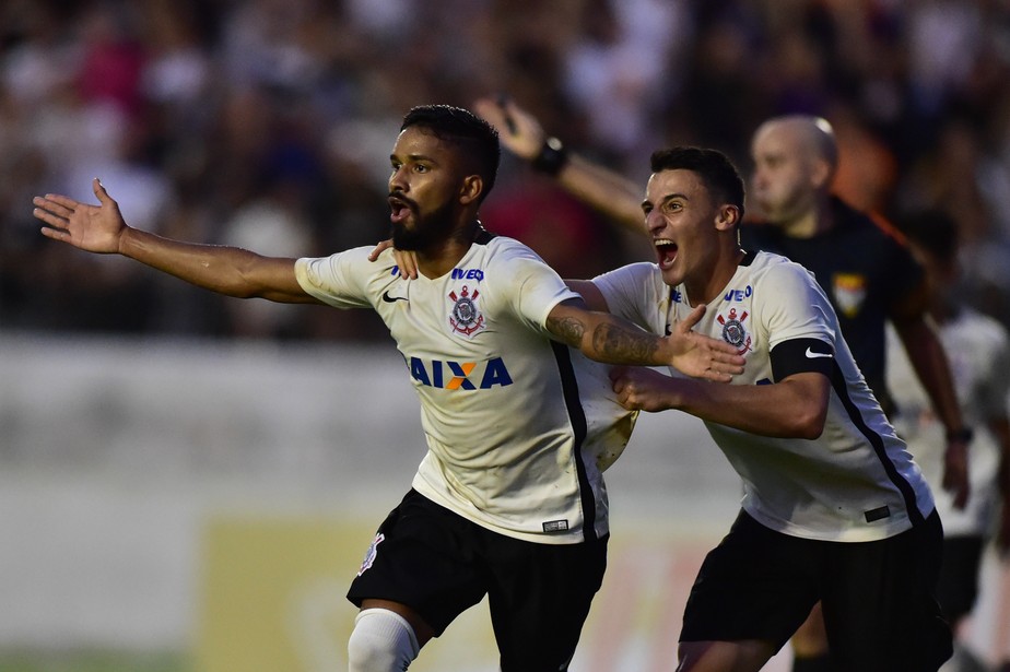 No último ano de sub-20, Marquinhos torce por chance no profissional do Corinthians