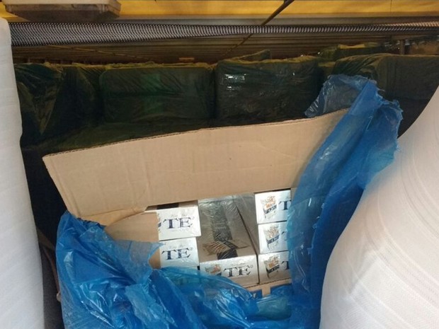 Homem afirma que receberia R$ 10 mil serviço de entrega (Foto: Divulgação/ Polícia Rodoviária Avaré)