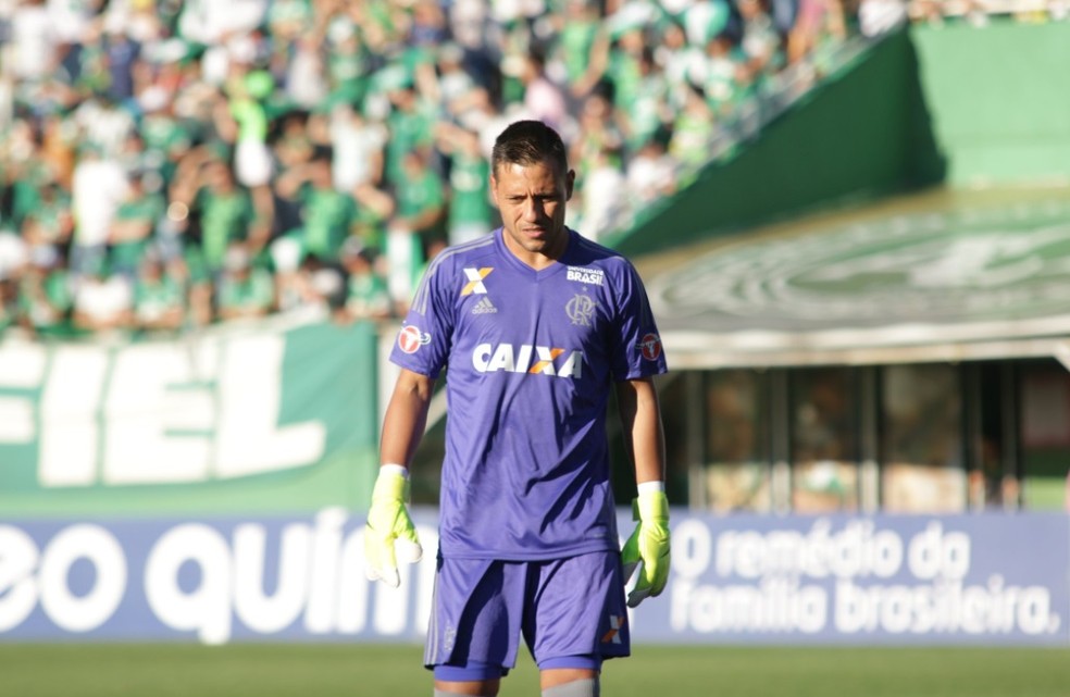 Diego Alves teve destaque na vitória do Flamengo contra a Chape (Foto: Gilvan de Souza/Flamengo)