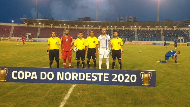 Voz de ouro - Antonio Oliveira