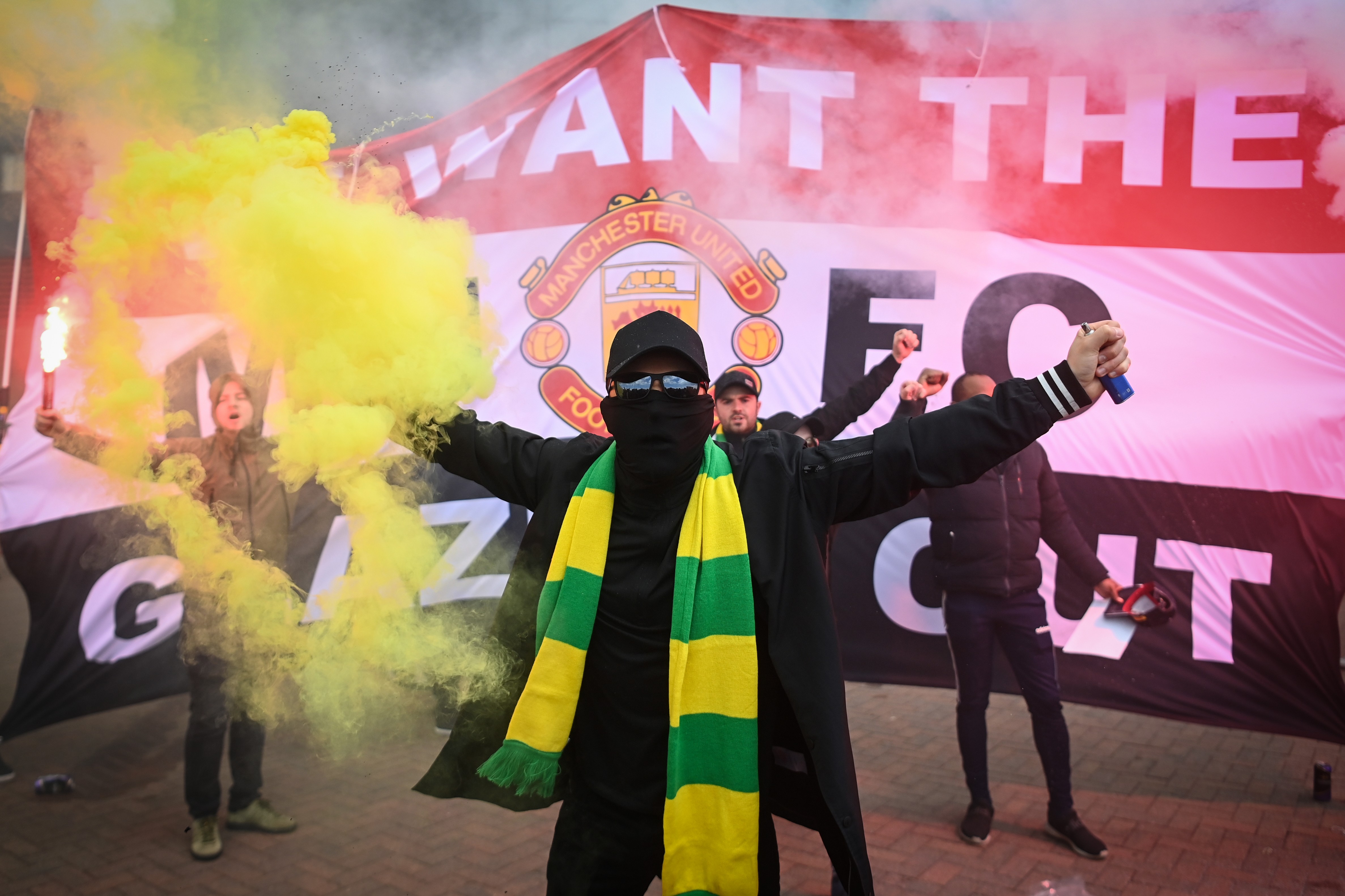 Torcida do Manchester United protesta contra família americana proprietária do clube (Foto: getty)
