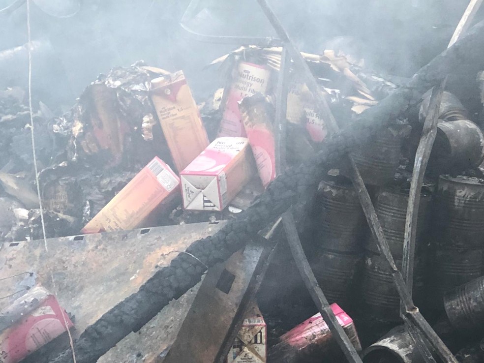 Incêndio na Secretaria de Saúde destruiu suplementos alimentares em Botucatu — Foto: Guilherme Torres/Prefeitura de Botucatu