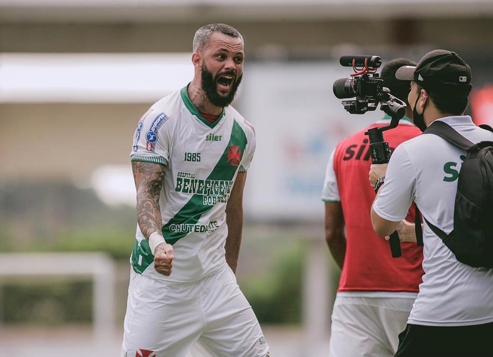 atacante Paulo Rangel renova com a Tuna Luso para o Parazão 2021 — Foto: Fernando Torres