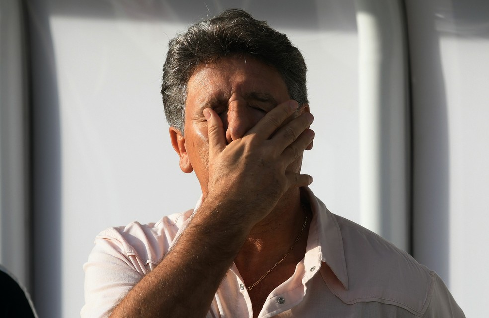 Renato vai à  loucura durante derrota para o Vasco (Foto: Alexandre Durão/GloboEsporte.com)