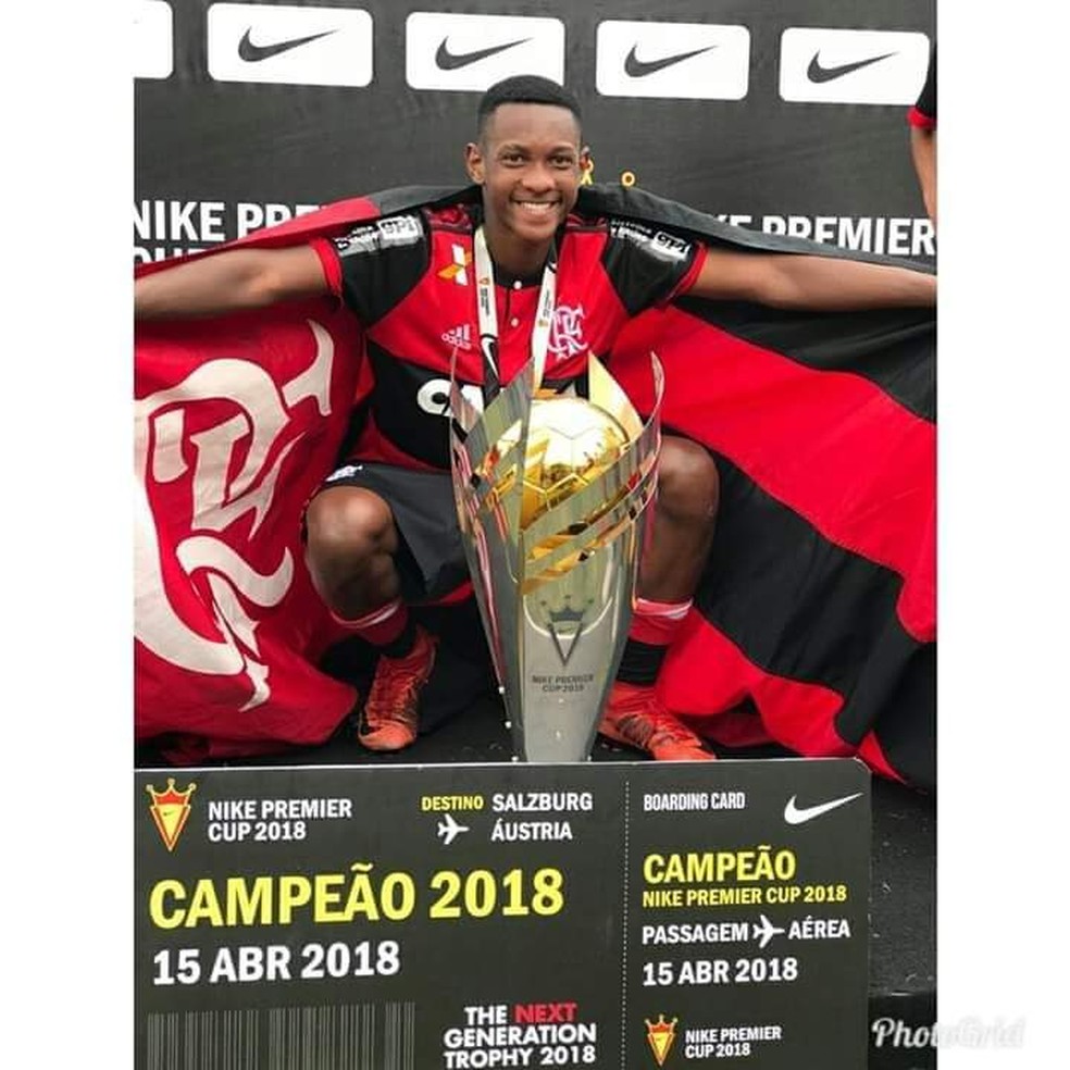 Jorge Eduardo Pereira dos Santos, volante do Flamengo de Além Paraíba — Foto: Divulgação