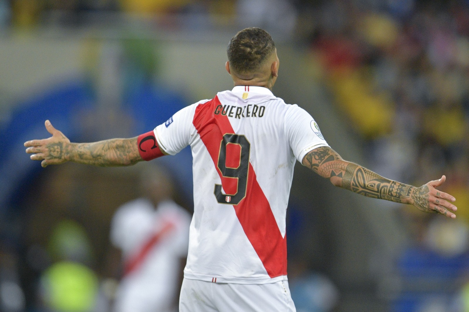 ENQUETE: Paolo Guerrero é um bom nome para 2020?
