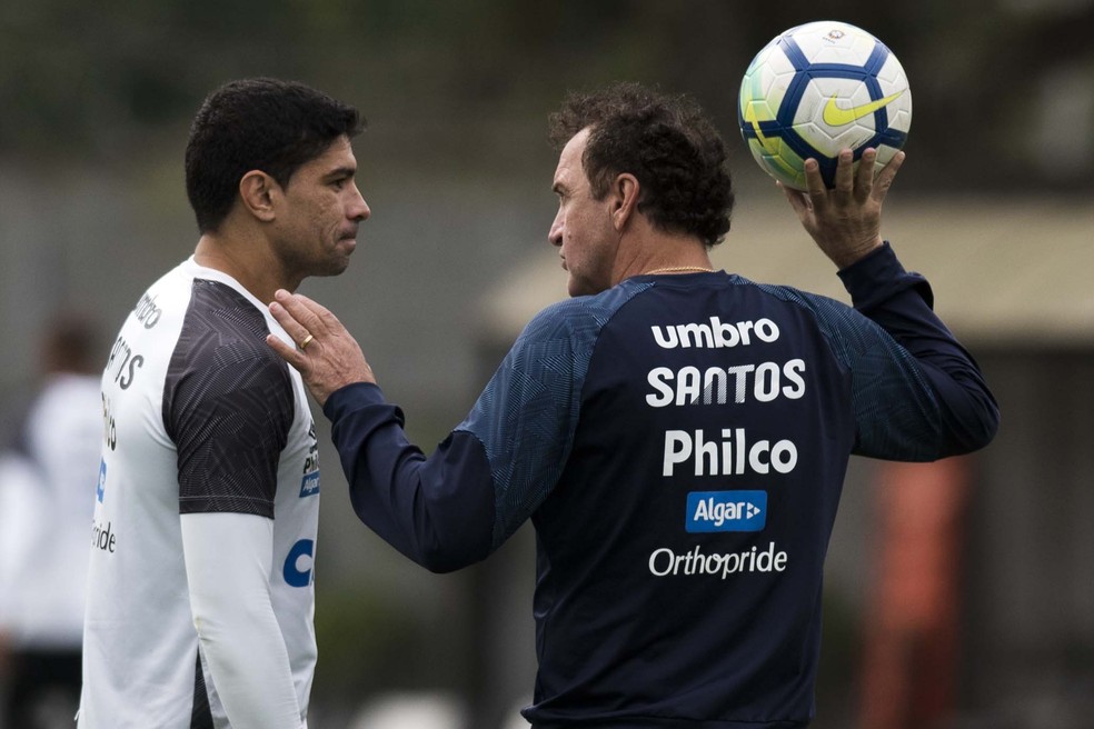 Renato como executivo de futebol foi uma sugestÃ£o de Cuca Ã  diretoria do Santos â€” Foto: Ivan Storti/Santos FC
