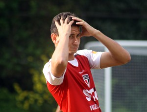Em tratamento, Ganso também não enfrenta o Atlético-MG no domingo
