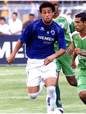 Acerto com Fred aumenta número de ex-cruzeirenses contratados pelo Galo